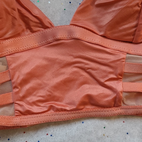 BUY 1 GET 1 FREE VICTORIA SECRET ORANGE SATIN BRA - Picture 5 of 10
